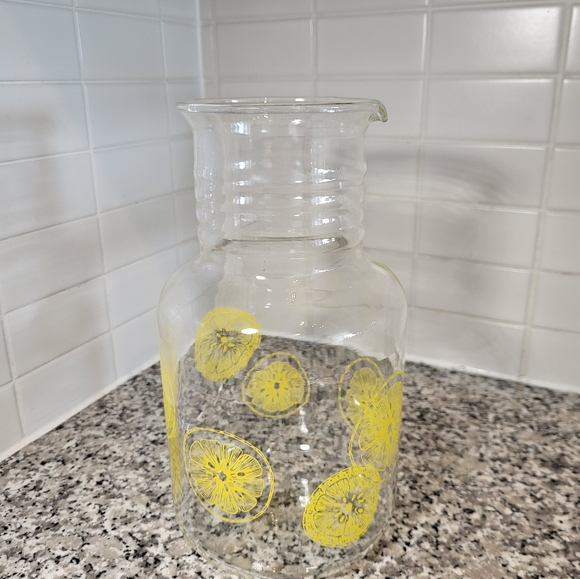 Vintage PYREX Lemonade Juice #3520 2 Litre Glass Pitcher - Picture 2 of 5